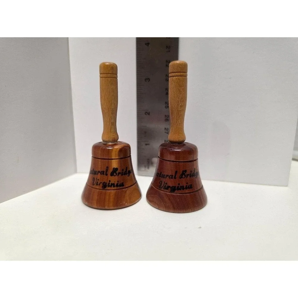 vintage‎ wooden bell-shaped salt and pepper shaker souvenirs from Natural Bridge